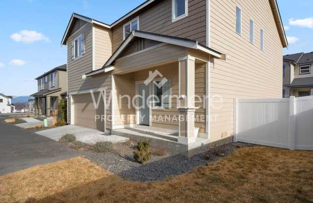 LIberty Lake 4 bed 2.5 Bath Beautiful Home - 24357 East Harrier Loop, Liberty Lake, WA 99019