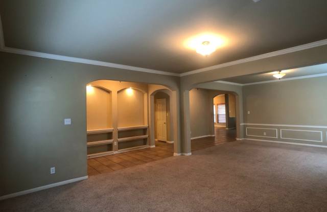 8748 Laurel Canyon Dr. Gallery 2