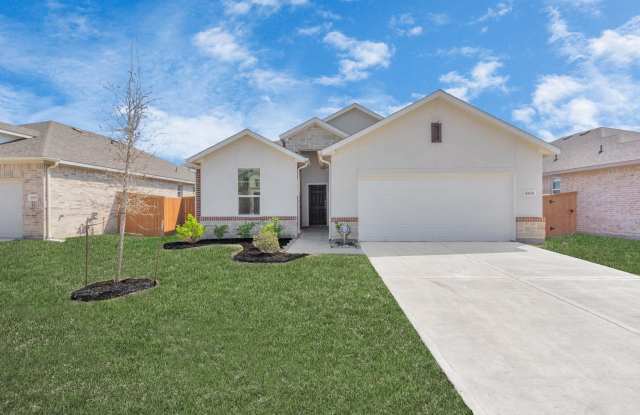Welcome to the Sycamore – Style, Space  Simplicity All in One photos photos