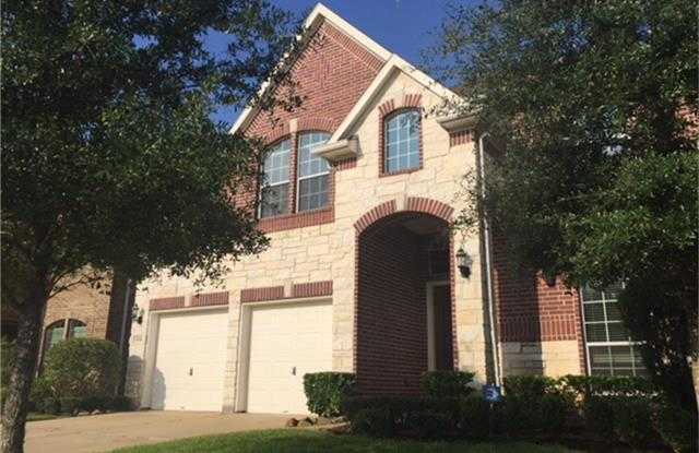 5706 Fairwind Lane Gallery 2