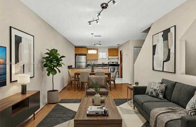 240 SW 15th Rd photos photos