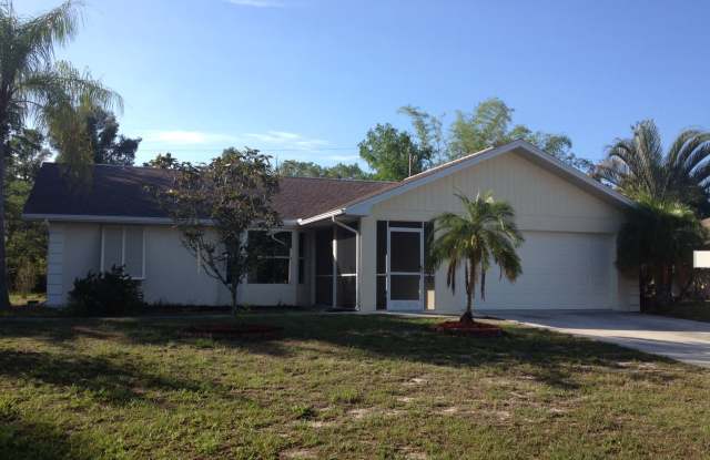 ***FGCU STUDENTS WELCOME***RELAXED NEIGHBORS***3/2**ANNUAL LEASE***PET FRIENDLY***NO HOA***SAN CARLOS PARK***CLOSE TO GULF COAST TOWN CENTER and 41*** photos photos