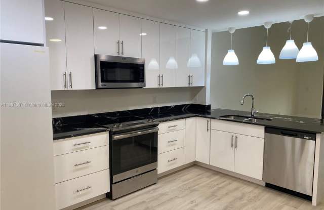 8553 SW 115th Ct Gallery 4