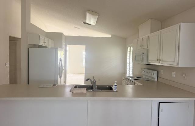 6275 IRONSIDE Drive S Gallery 3
