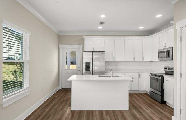 Sand Palm Rd N 303 - Horizon Gallery 4