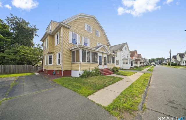 44 Bigelow Avenue Gallery 3