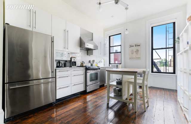 738 Leonard Street - 738 Leonard Street, Brooklyn, NY 11222