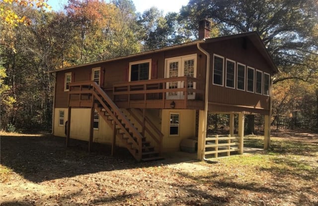 34306 Turkey Pen Road - 34306 Turkey Pen Road, Sussex County, VA 23888