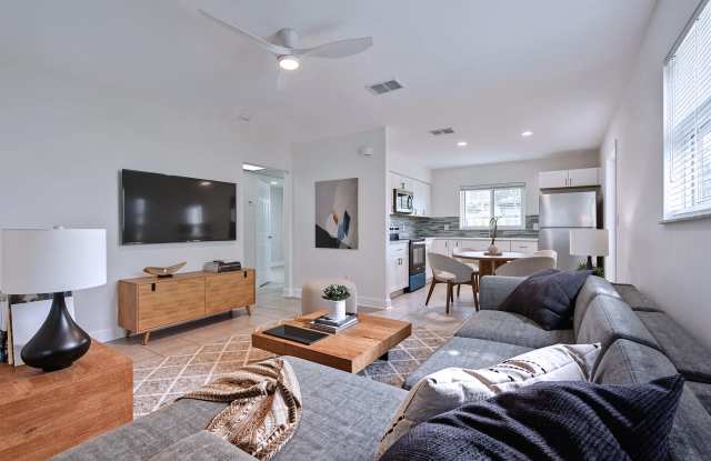 190 73rd Avenue - C Gallery 4