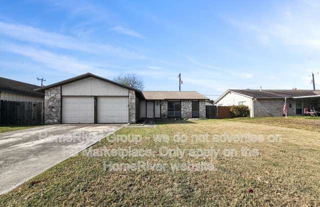 350 Wagon Crossing - 350 Wagon Crossing, Universal City, TX 78148