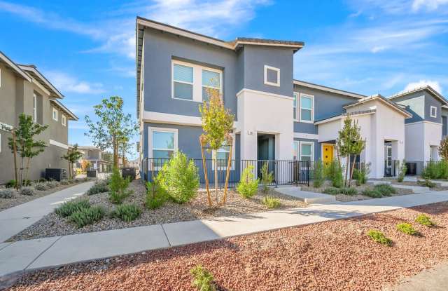 Modern 3-Bedroom Townhome in Henderson’s Cadence Community! Gallery 4