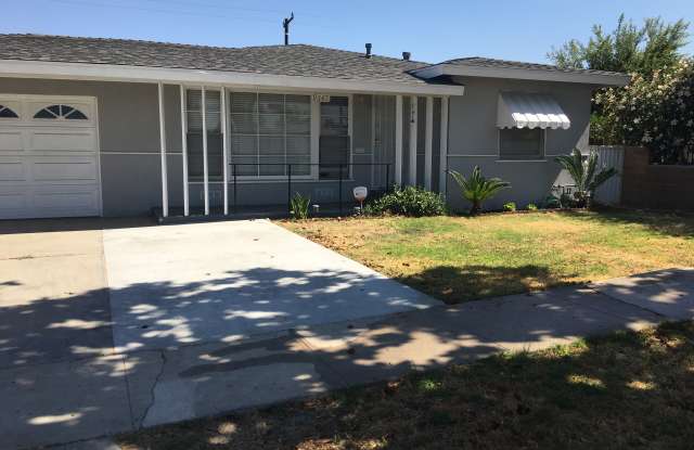 9547 Somerset Boulevard Gallery 4