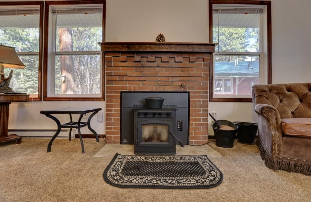 16 Red Cloud Drive - 16 Red Cloud Drive, Story, WY 82832