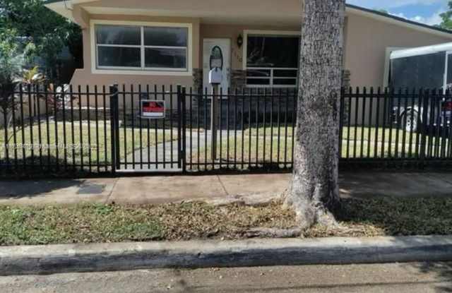 1110 NW 50th St photos photos