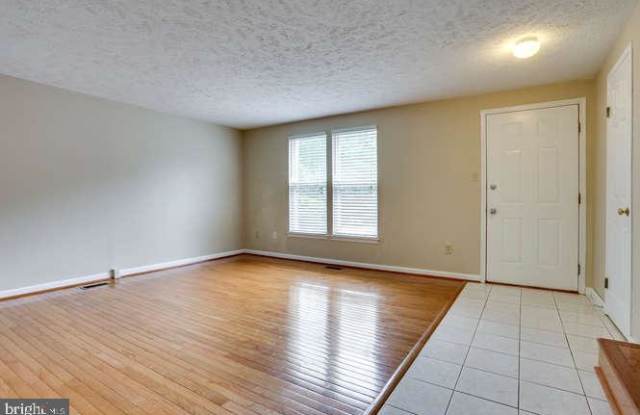 4906 SUGAR MAPLE LANE Gallery 2