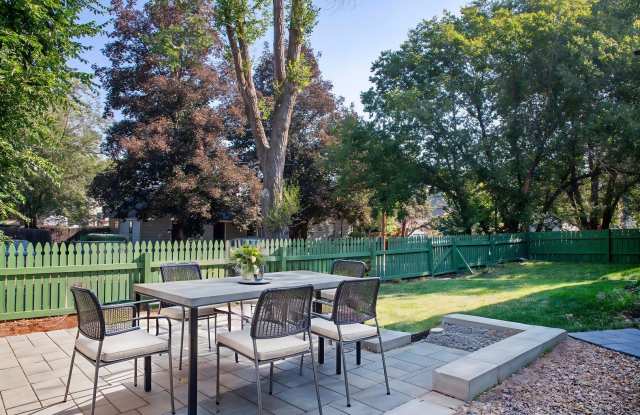 Charming Westside Duplex! Minutes from Downtown! photos photos
