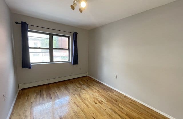 347 Union Avenue Gallery 4