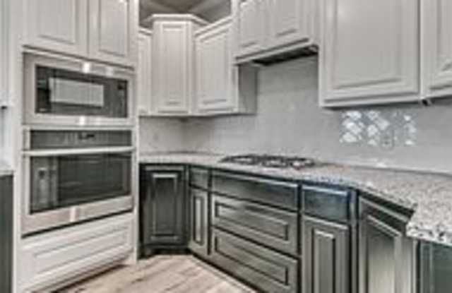 1715 Logans Way Gallery 4