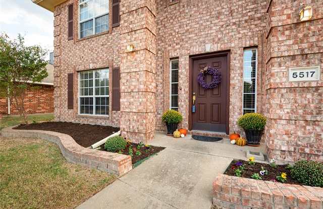 5517 Vineyard Lane Gallery 4
