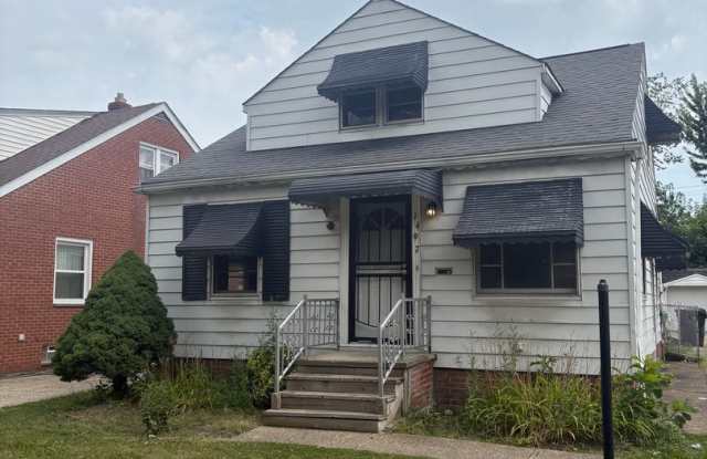 For Rent – 1497 E 193rd St, Euclid, OH 44117 3 Bed | 1 Bath | $1,395/month photos photos