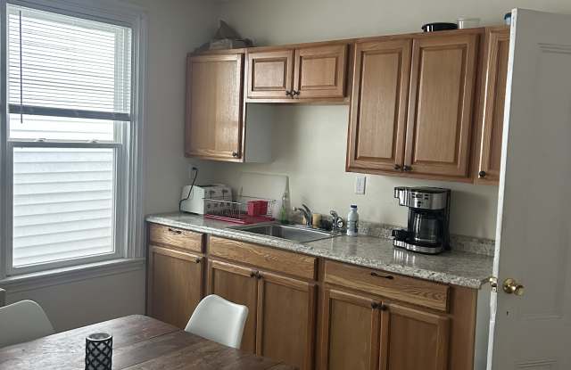 117 Park Street - 117 Park Street, Rockland, ME 04841 117 Park Street - 117 Park Street, Rockland, ME 04841