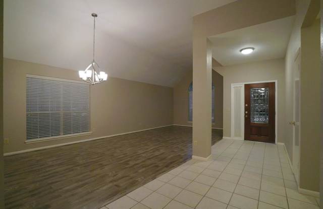 70 N Rushwing Circle Gallery 4