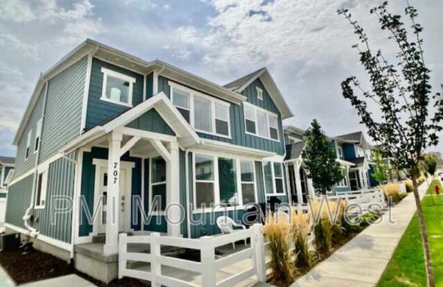 707 S Miller Ave photos photos