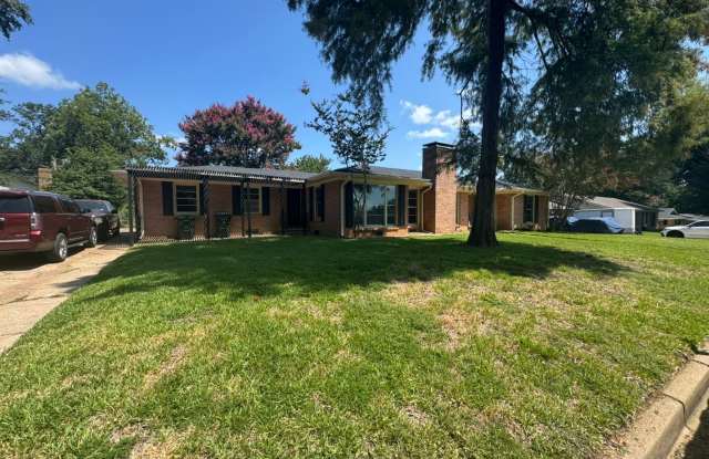 Coming Soon: Spacious 3 Bedroom 2 Bath-Home in Brookside Park photos photos