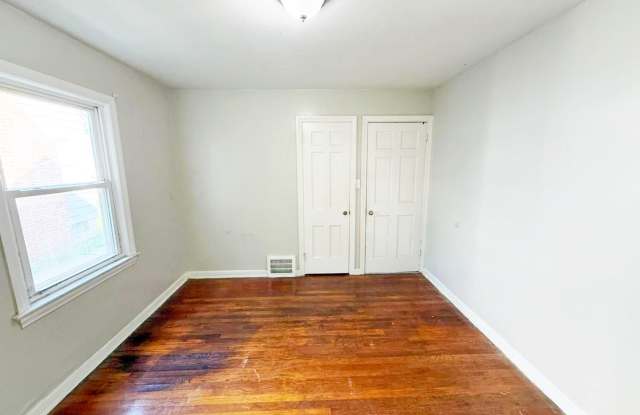 3 BEDS 1 BATH BEAUTIFUL SINGLE FAMILY HOME photos photos
