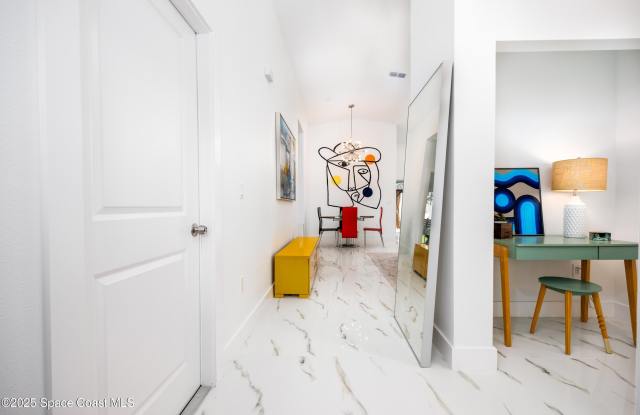 702 Shady Lane Gallery 3