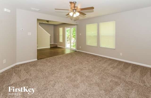 5505 Idlewild Road North Gallery 3