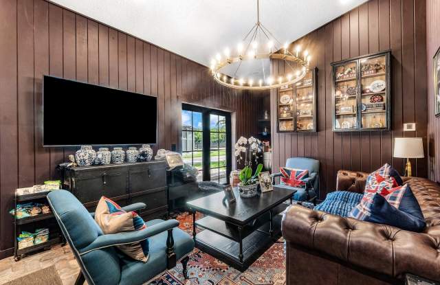 14155 EQUESTRIAN Way Gallery 4