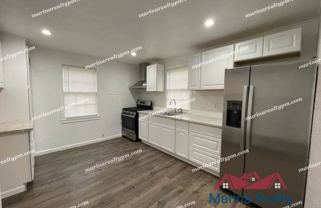 Three Bedroom One Bath Townhouse - 34 Werden Street, Vallejo, CA 94590