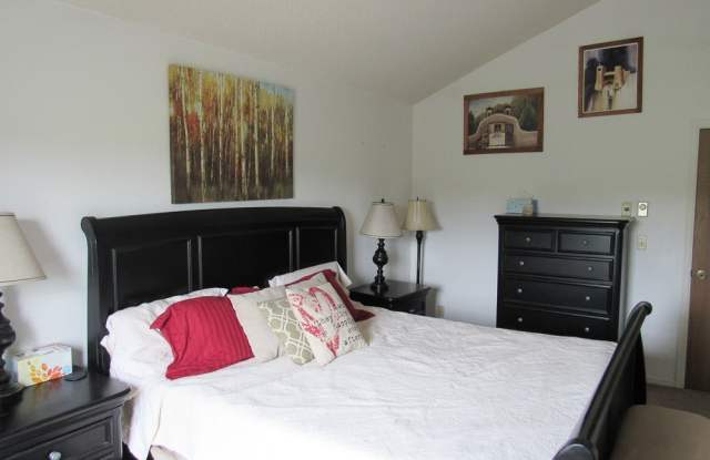 12572 Maria Cir Gallery 3