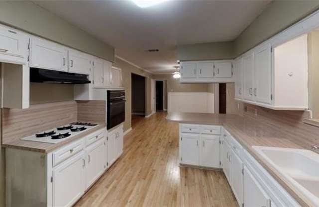 926 Harrington Drive - 926 Harrington St, Cedar Hill, TX 75104
