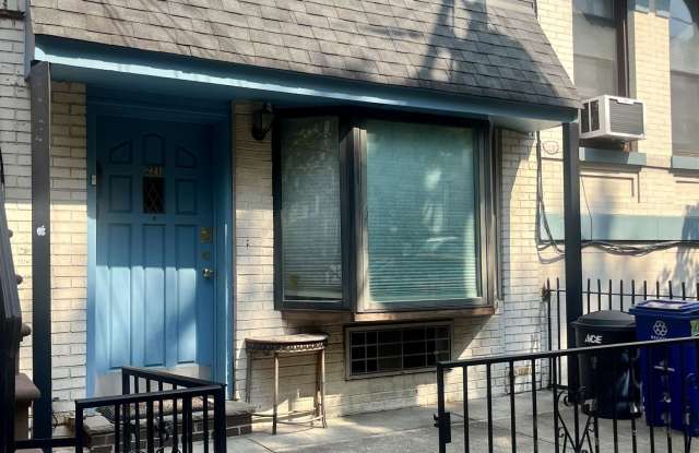 221 PARK AVE photos photos