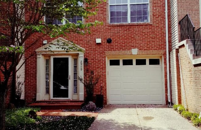 2910 JESSICA COURT - 2910 Jessica Court, Oakton, VA 22181