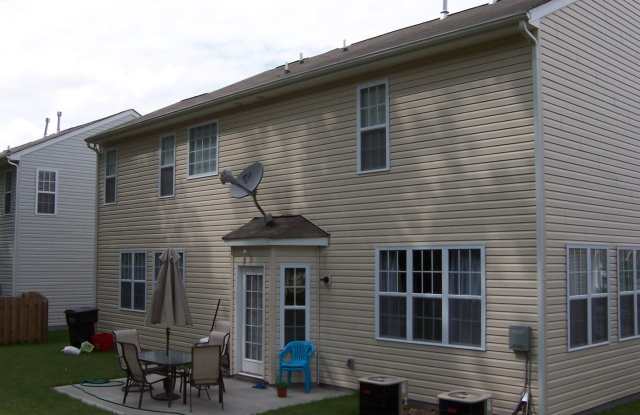 17136 Westmill Lane Gallery 2