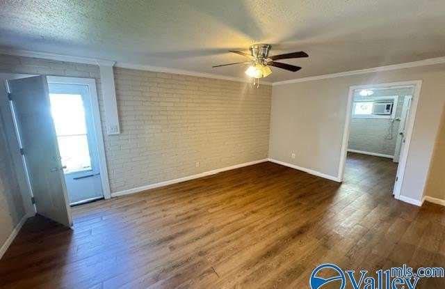 2708 7th Avenue SW Gallery 3