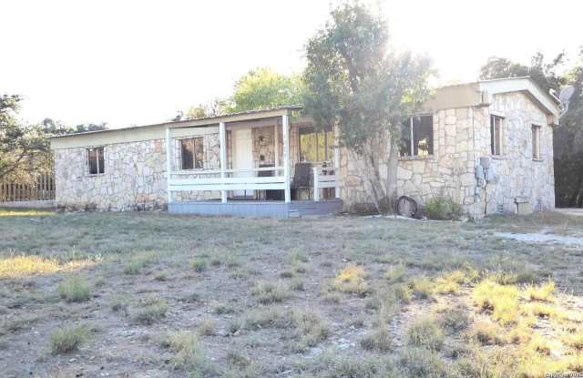 1884 Live Oak Gallery 1