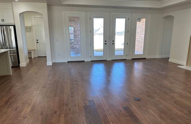 6605 Tatum Circle photos photos