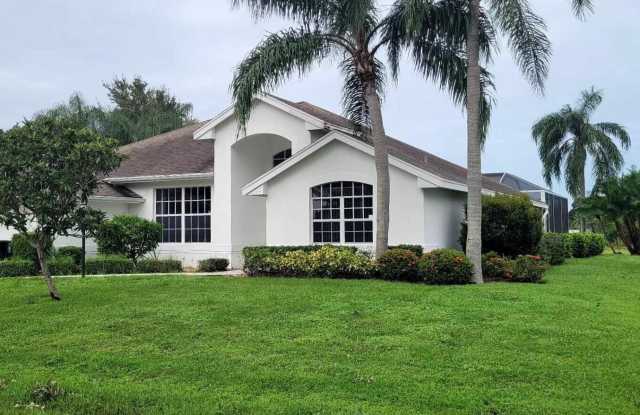 3237 SE Morningside Boulevard photos photos