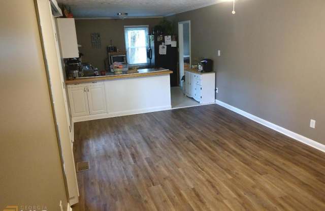 122 Azalea Dr Gallery 3