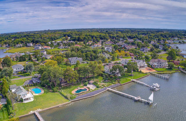 33 Gooseneck Point Road Gallery 2