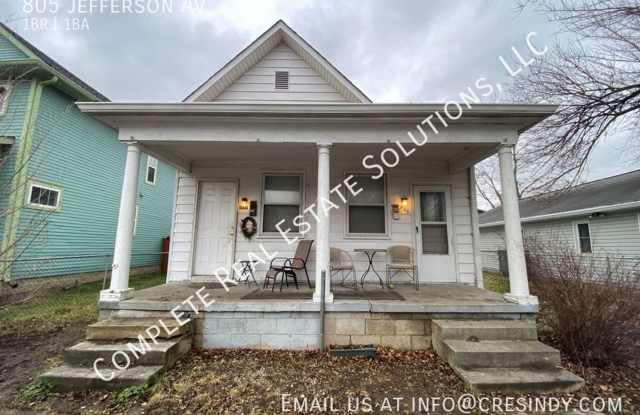 COMING SOON: 1 Bedroom/1 Bathroom located at 805 Jefferson Ave. photos photos