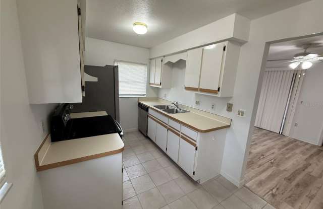 24540 HARBORVIEW Road Gallery 3