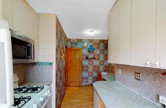 2455 Haring St photos photos