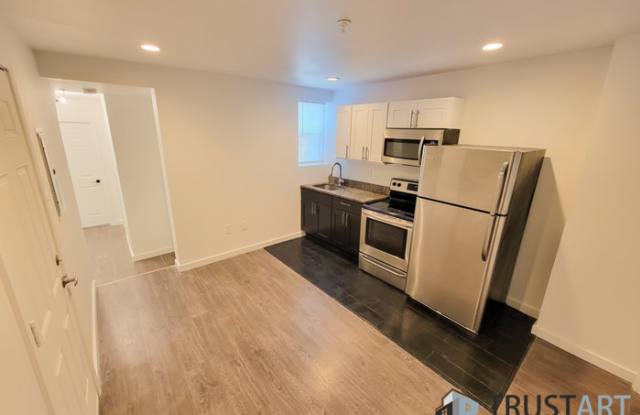 2017 West Oxford Street - 2017 West Oxford Street, Philadelphia, PA 19121