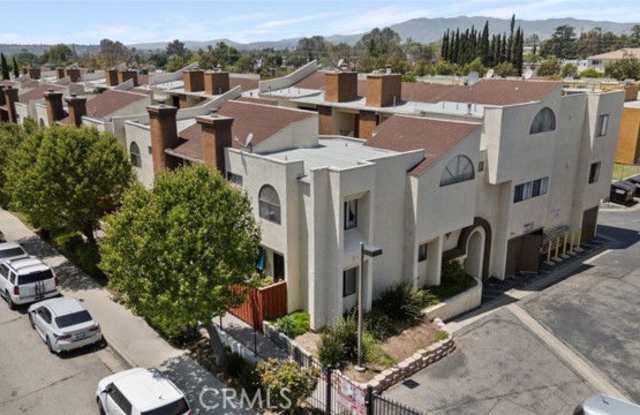 10787 Las Lunitas Avenue - 10787 Las Lunitas Avenue, Los Angeles, CA 91042