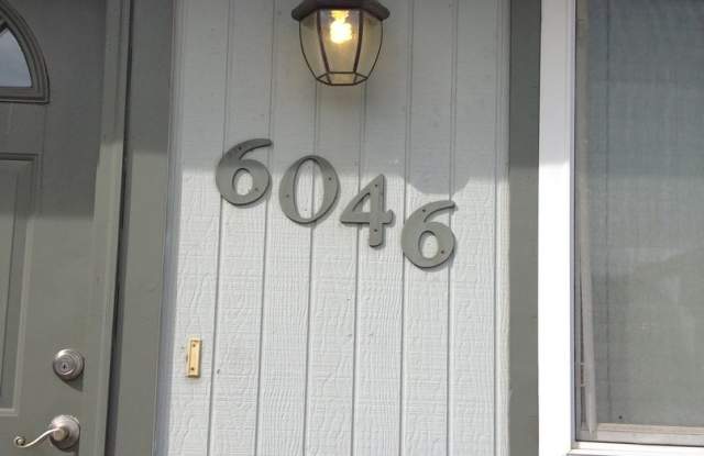 6046 S 4000 W - Duplex photos photos